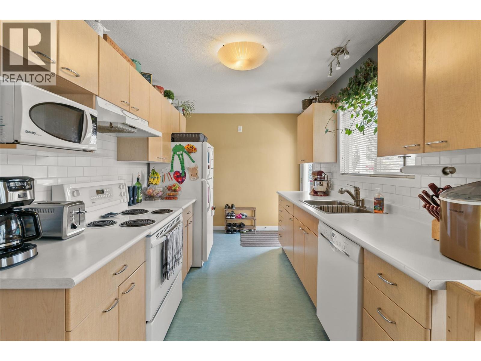 260 Gibbs Road, Kelowna, British Columbia  V1X 2W1 - Photo 18 - 10384120