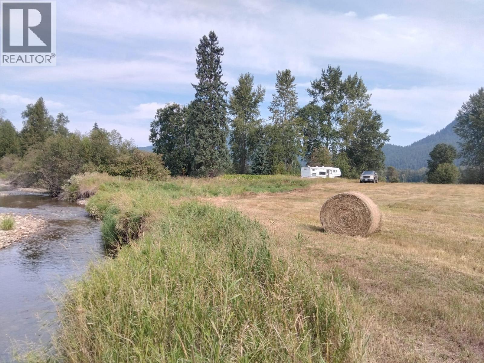 Langille Road, Edgewood, British Columbia  V0G 1J0 - Photo 13 - 10384090