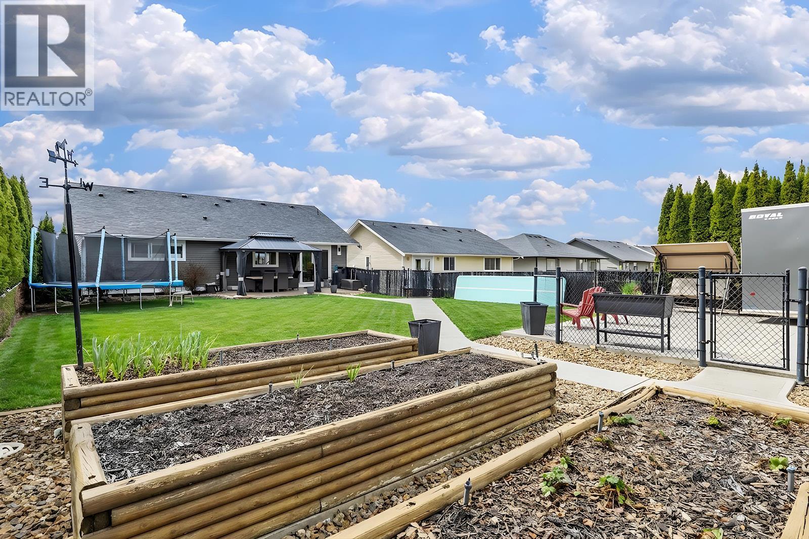 3166 Shetland Road, Kelowna, British Columbia  V1V 3B1 - Photo 51 - 10383933