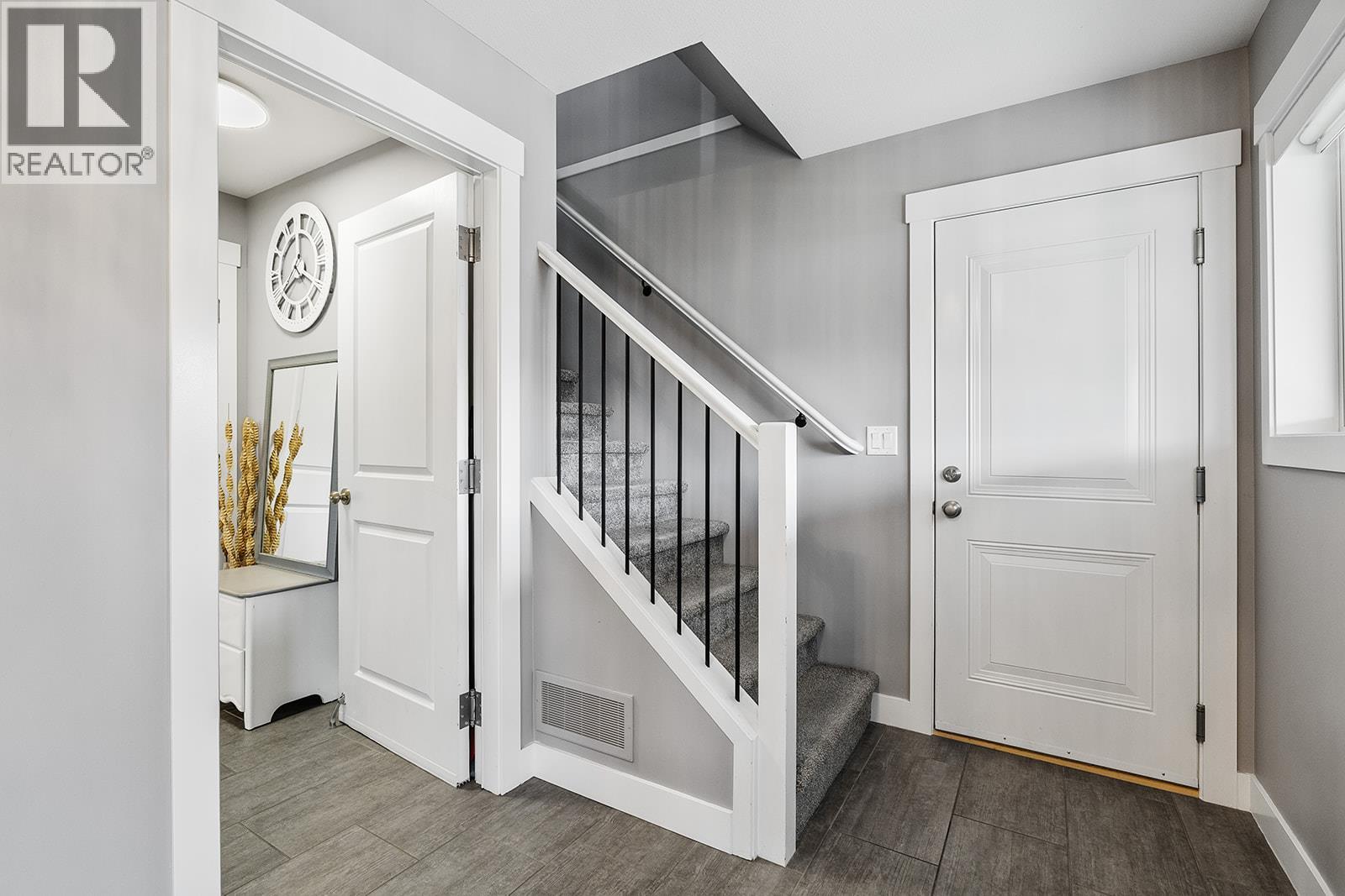 3166 Shetland Road, Kelowna, British Columbia  V1V 3B1 - Photo 7 - 10383933