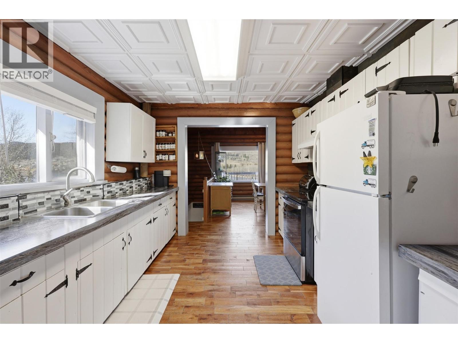 3267 Powell Road, Kamloops, British Columbia  V0E 3E1 - Photo 8 - 10383742