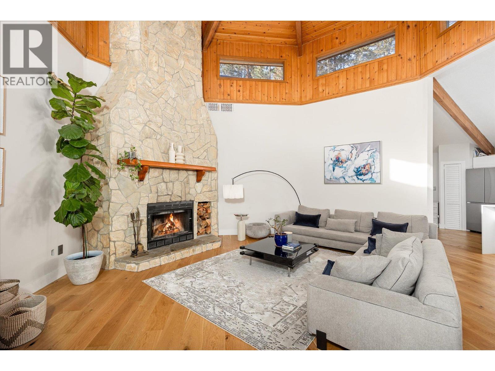 1446 Scott Crescent, West Kelowna, British Columbia  V1Z 2X6 - Photo 3 - 10384066