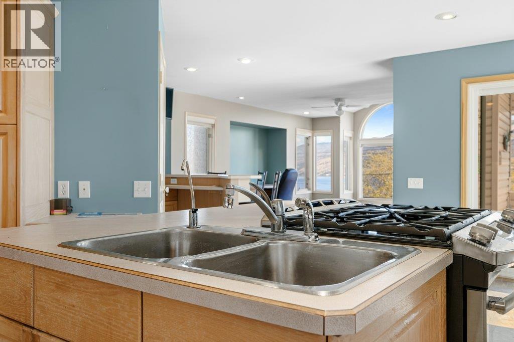 5226 Clarence Road, Peachland, British Columbia  V0H 1X2 - Photo 18 - 10383416