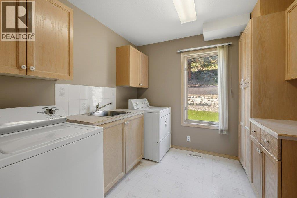 5226 Clarence Road, Peachland, British Columbia  V0H 1X2 - Photo 31 - 10383416