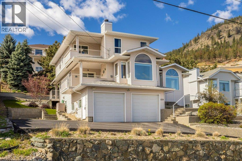 5226 Clarence Road, Peachland, British Columbia  V0H 1X2 - Photo 4 - 10383416