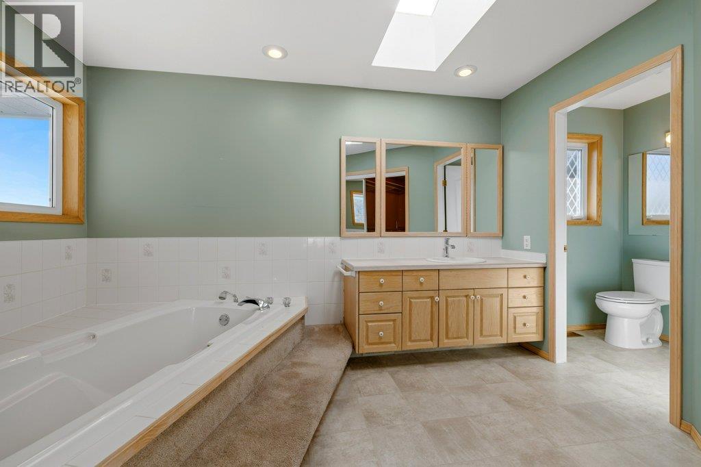 5226 Clarence Road, Peachland, British Columbia  V0H 1X2 - Photo 40 - 10383416