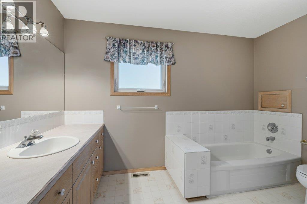 5226 Clarence Road, Peachland, British Columbia  V0H 1X2 - Photo 47 - 10383416