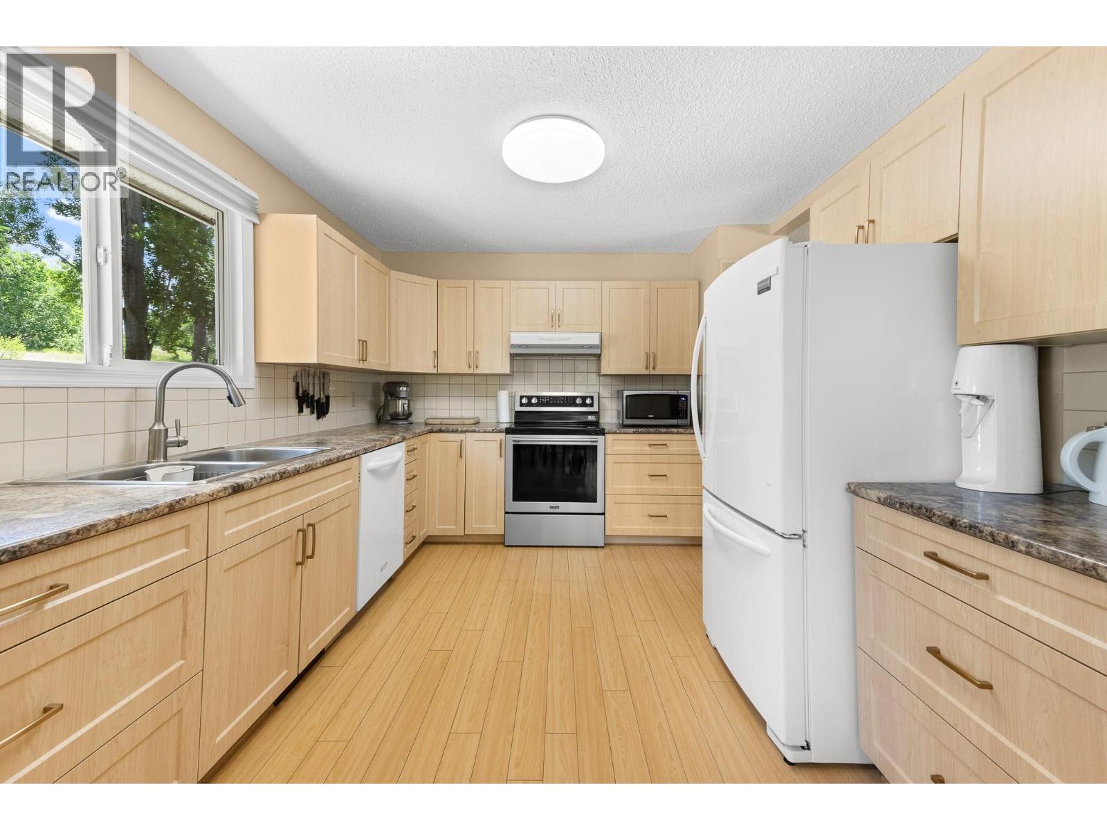 2545 Colleen Road, West Kelowna, British Columbia  V1Z 2K6 - Photo 11 - 10383594