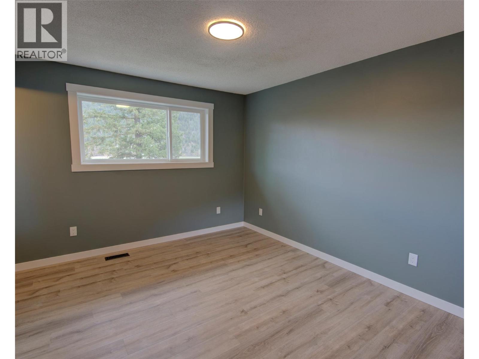 2755 Balsam Lane, Lumby, British Columbia  V0E 2G5 - Photo 14 - 10384051