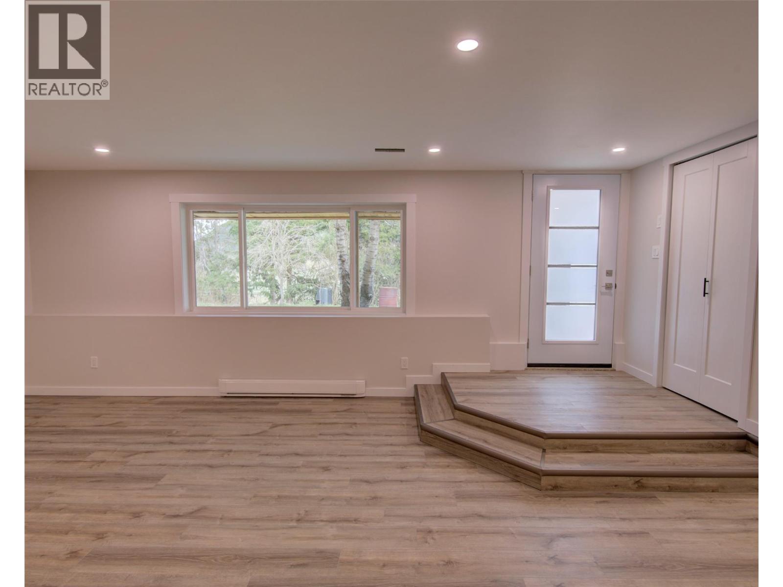 2755 Balsam Lane, Lumby, British Columbia  V0E 2G5 - Photo 26 - 10384051