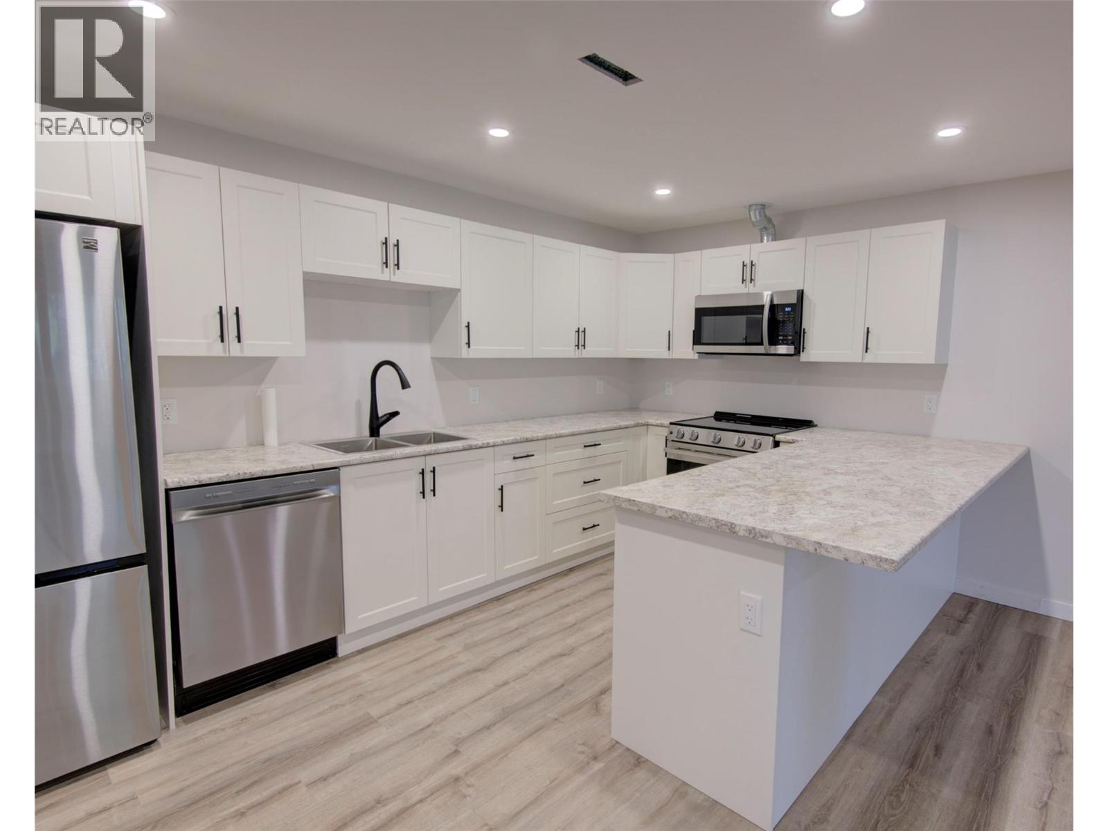 2755 Balsam Lane, Lumby, British Columbia  V0E 2G5 - Photo 31 - 10384051