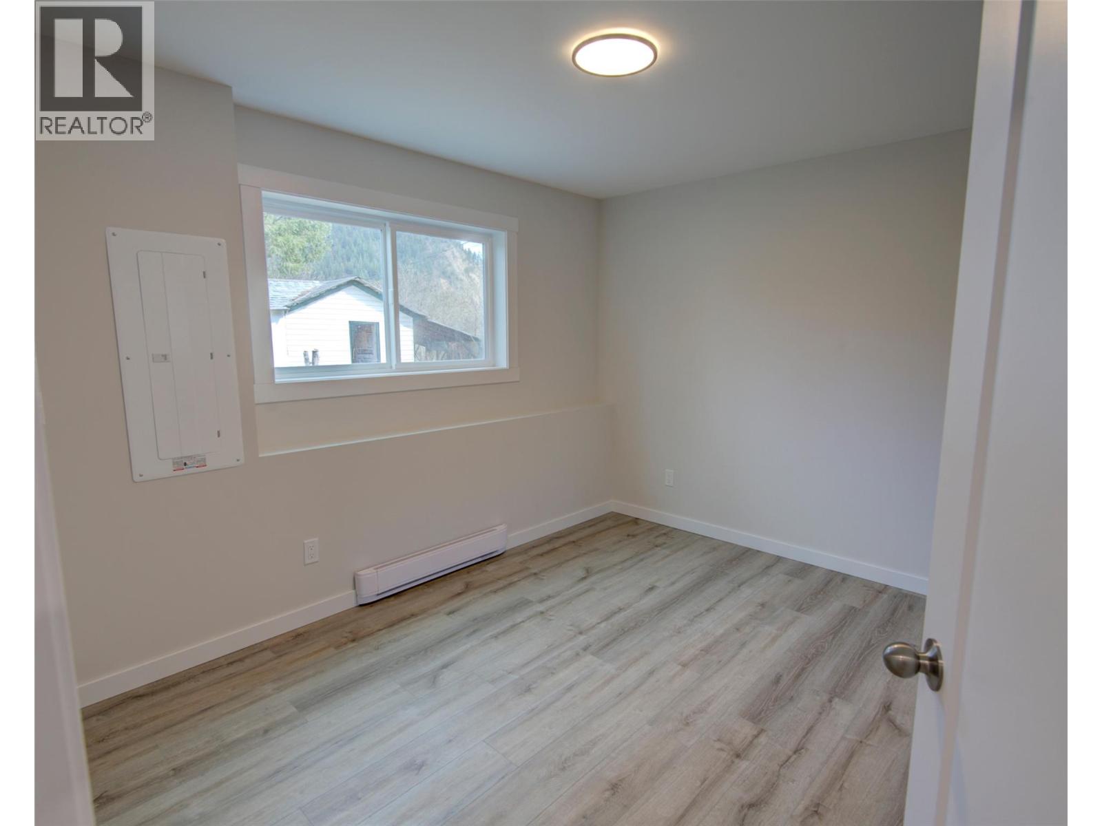 2755 Balsam Lane, Lumby, British Columbia  V0E 2G5 - Photo 35 - 10384051