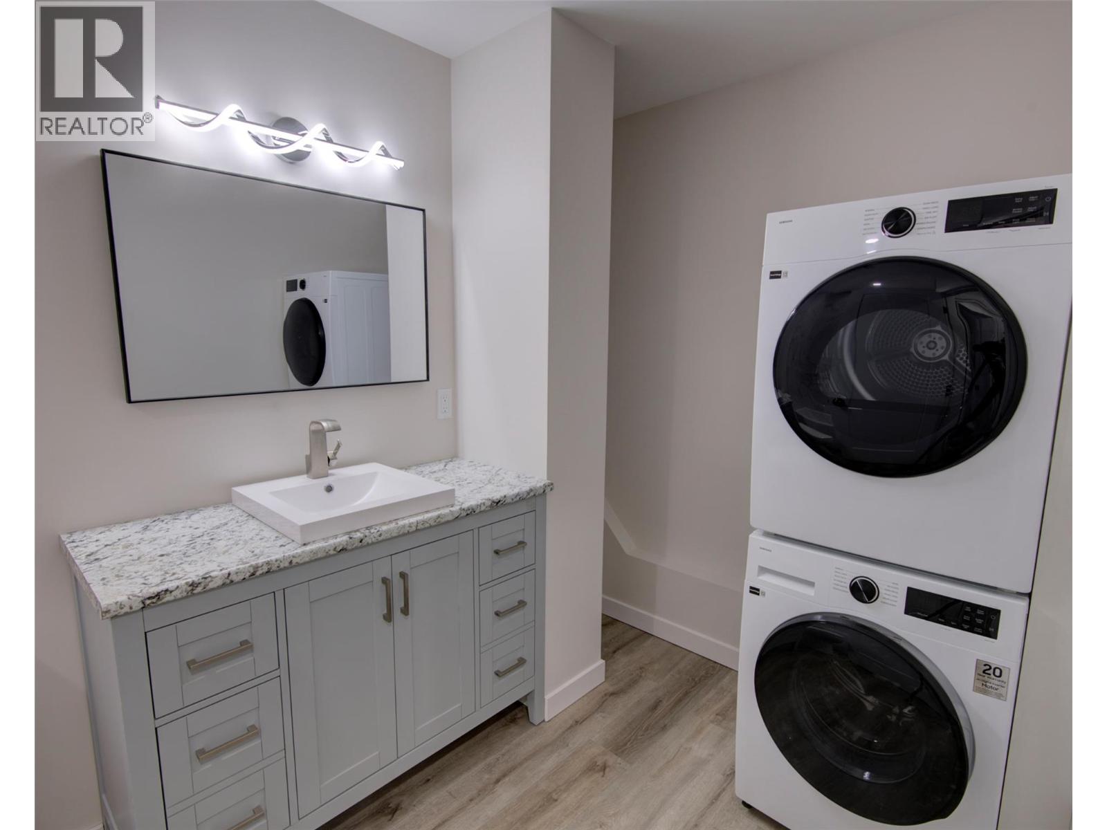 2755 Balsam Lane, Lumby, British Columbia  V0E 2G5 - Photo 39 - 10384051