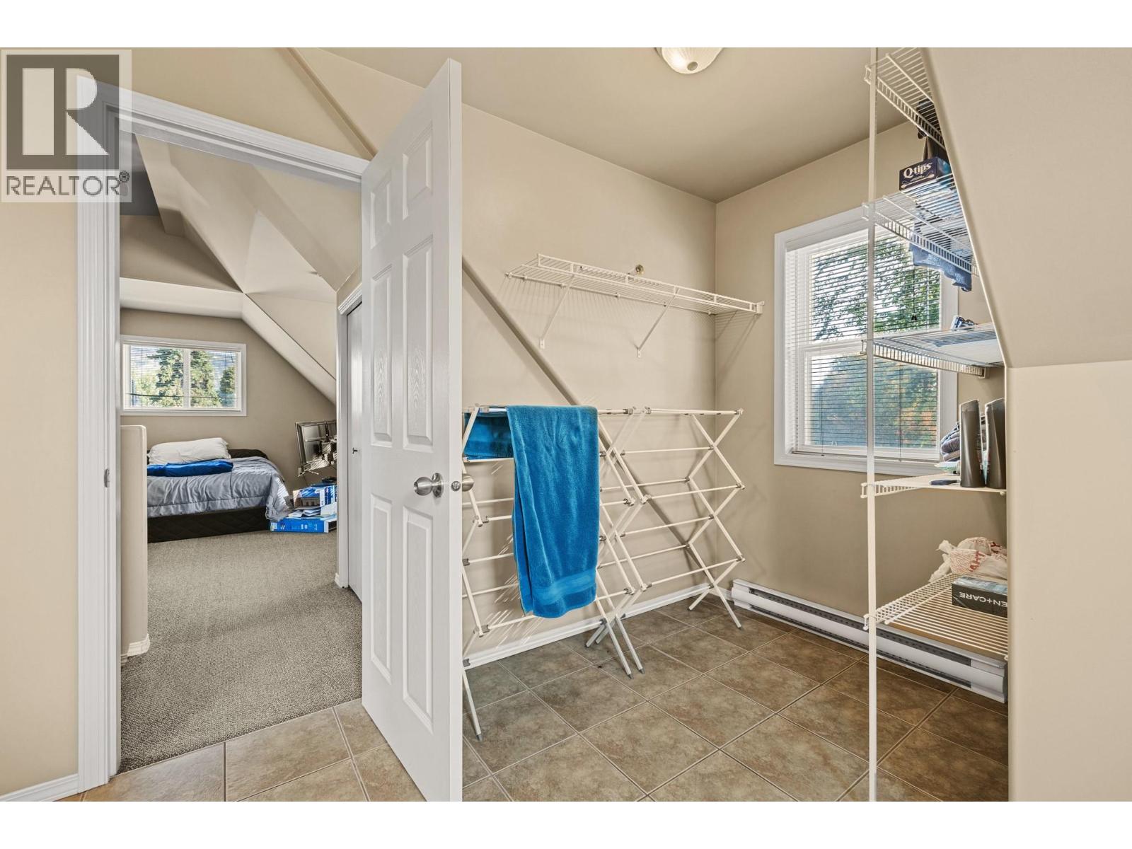 1320 Graham Street, Kelowna, British Columbia  V1Y 9X7 - Photo 32 - 10383809