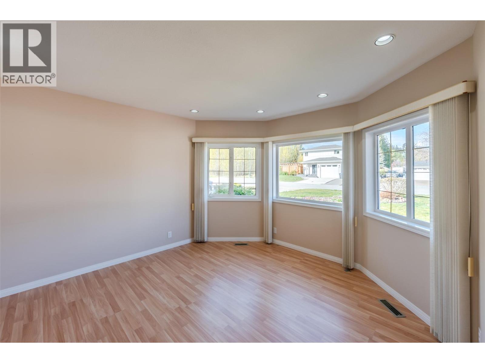 5001 Weldon Avenue, Summerland, British Columbia  V0H 1Z9 - Photo 26 - 10384124