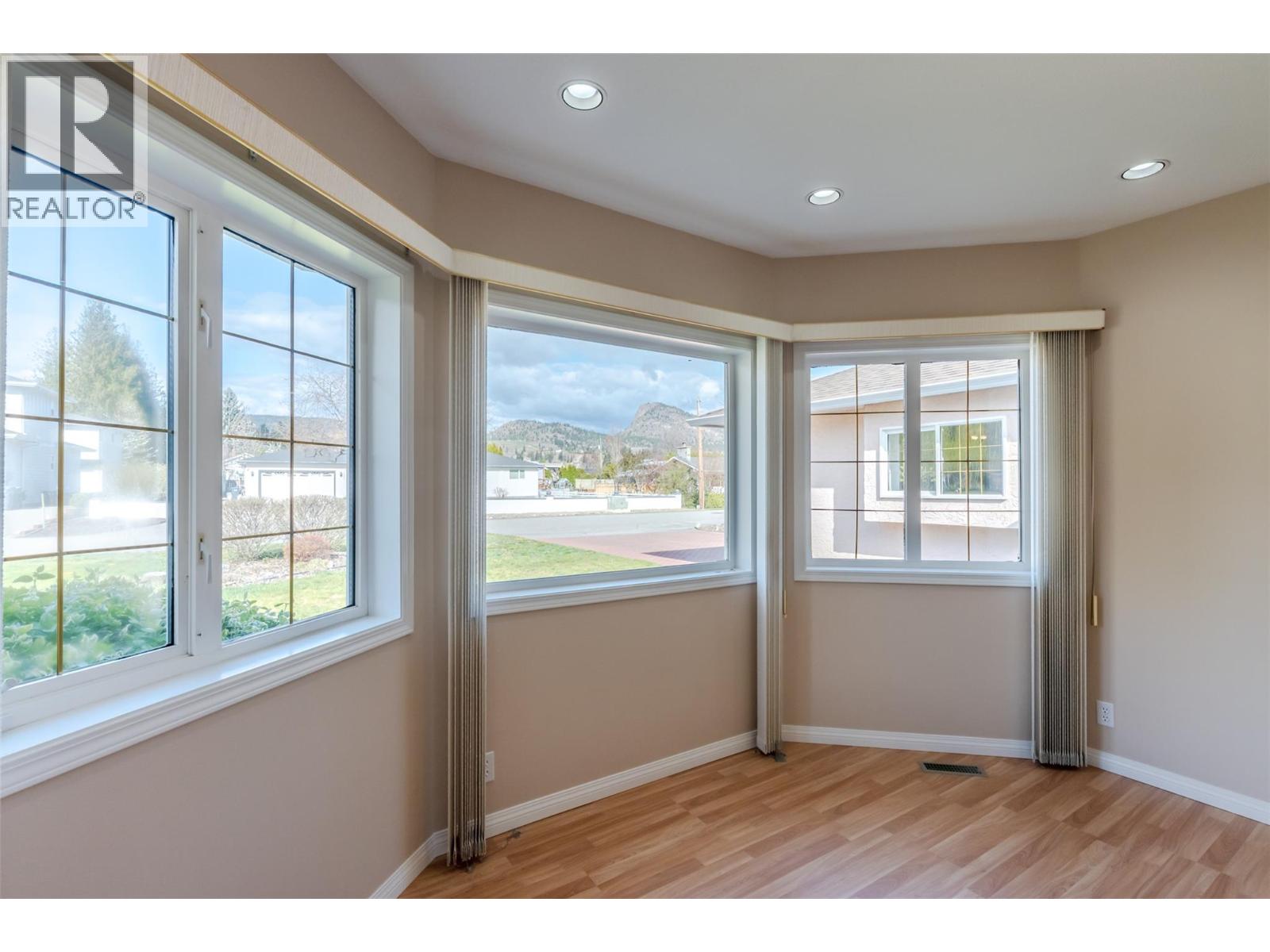 5001 Weldon Avenue, Summerland, British Columbia  V0H 1Z9 - Photo 29 - 10384124