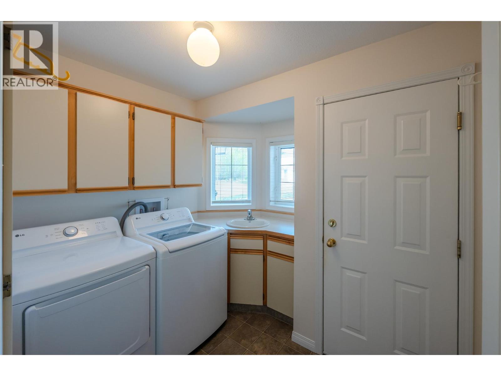 5001 Weldon Avenue, Summerland, British Columbia  V0H 1Z9 - Photo 35 - 10384124