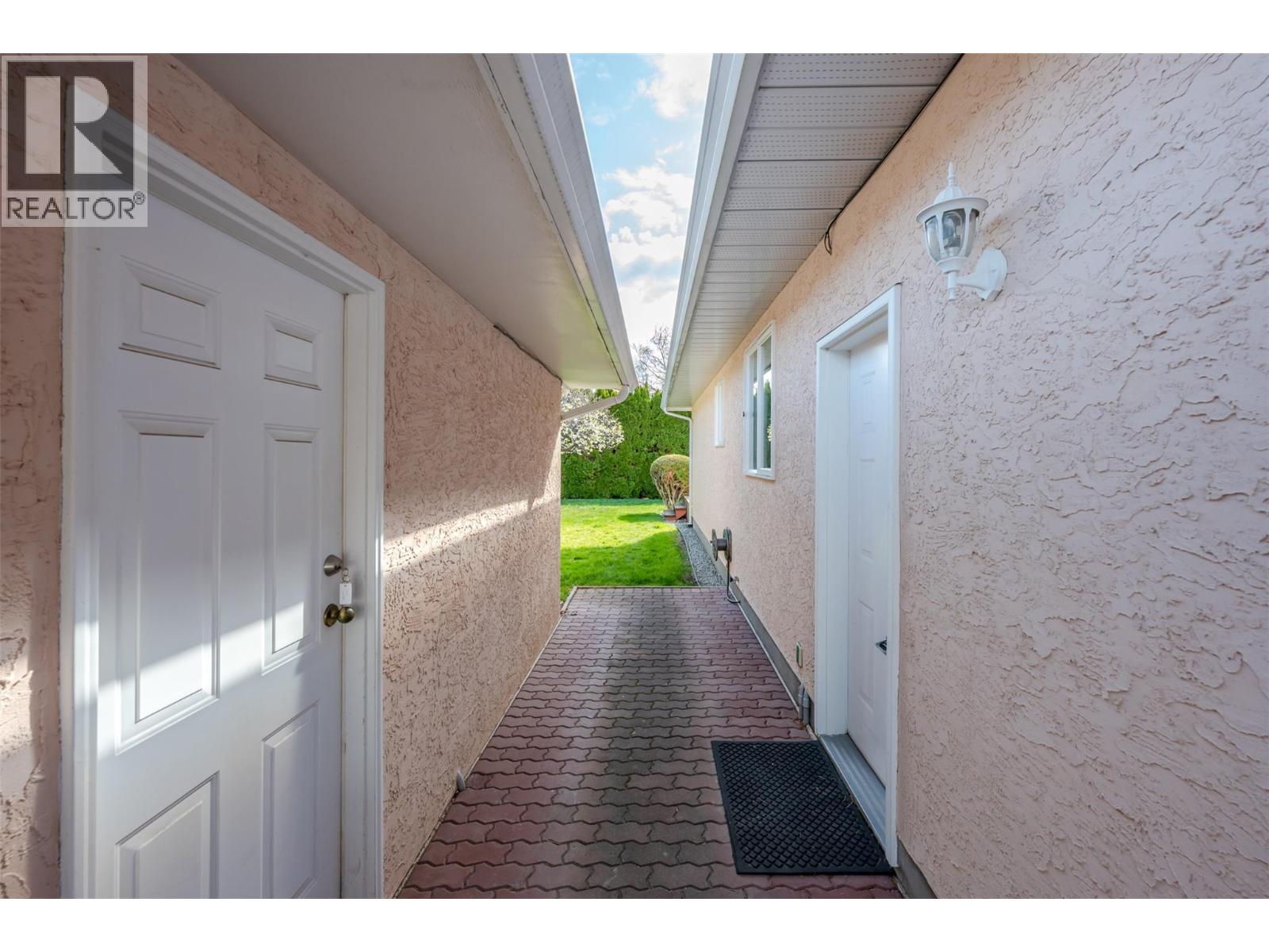 5001 Weldon Avenue, Summerland, British Columbia  V0H 1Z9 - Photo 53 - 10384124