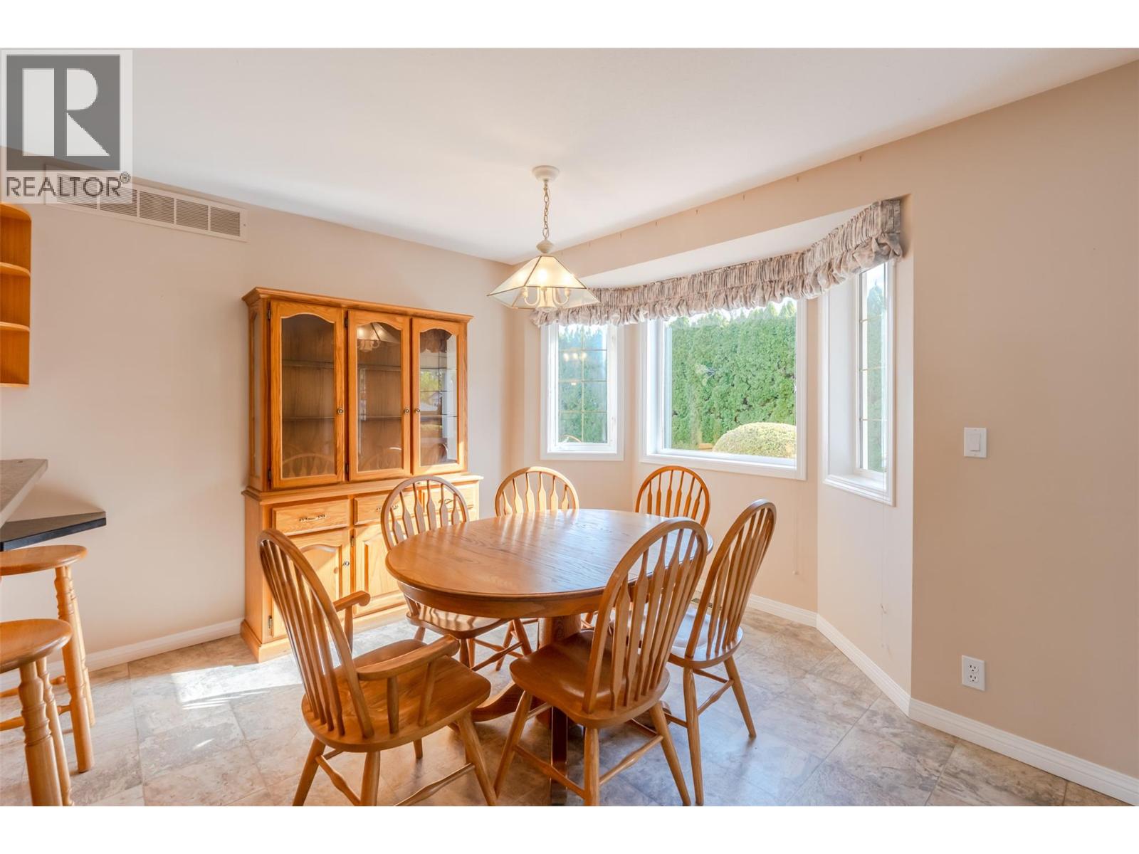 5001 Weldon Avenue, Summerland, British Columbia  V0H 1Z9 - Photo 7 - 10384124