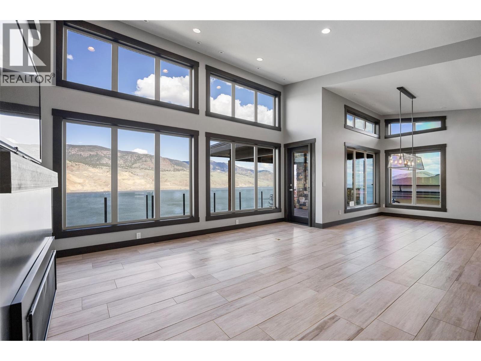 265 Holloway Drive, Kamloops, British Columbia  V1S 0B3 - Photo 16 - 10384007