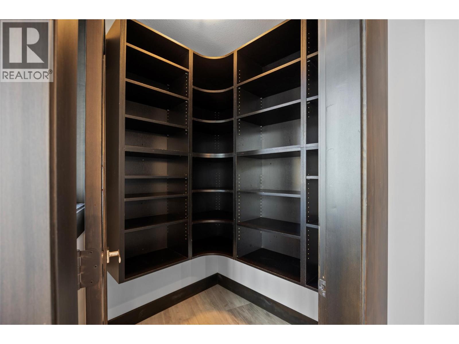 265 Holloway Drive, Kamloops, British Columbia  V1S 0B3 - Photo 22 - 10384007