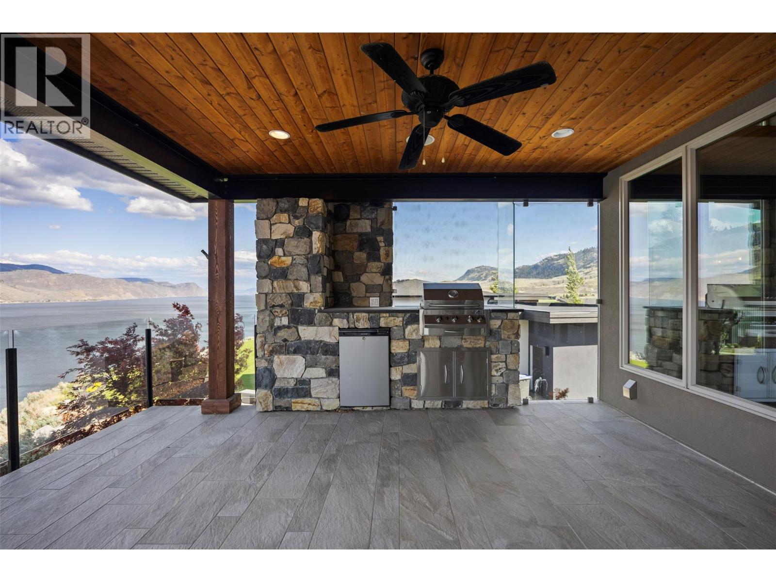 265 Holloway Drive, Kamloops, British Columbia  V1S 0B3 - Photo 56 - 10384007