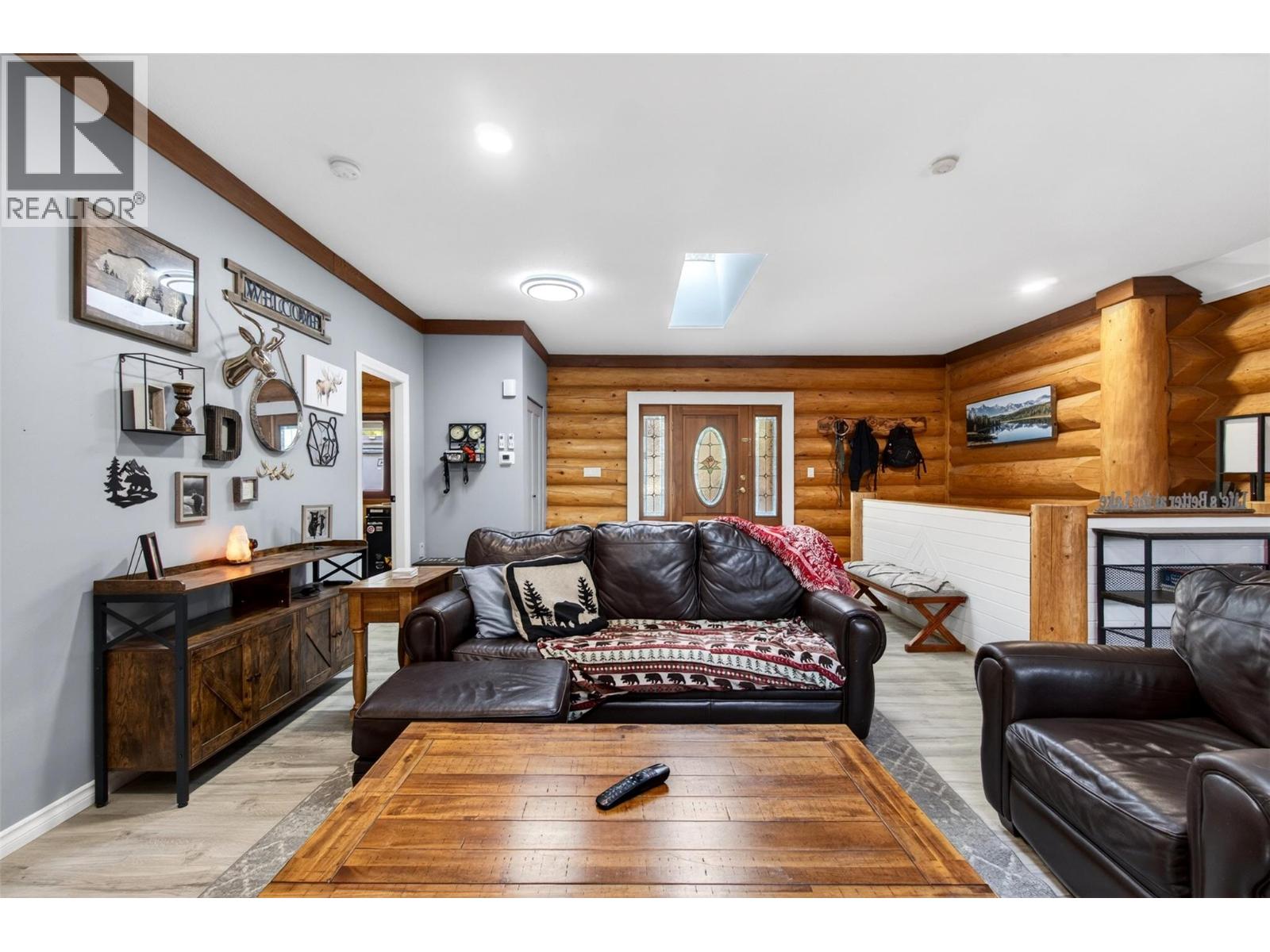 2403 Mount Tuam Crescent, Sorrento, British Columbia  V0E 2W2 - Photo 12 - 10383836