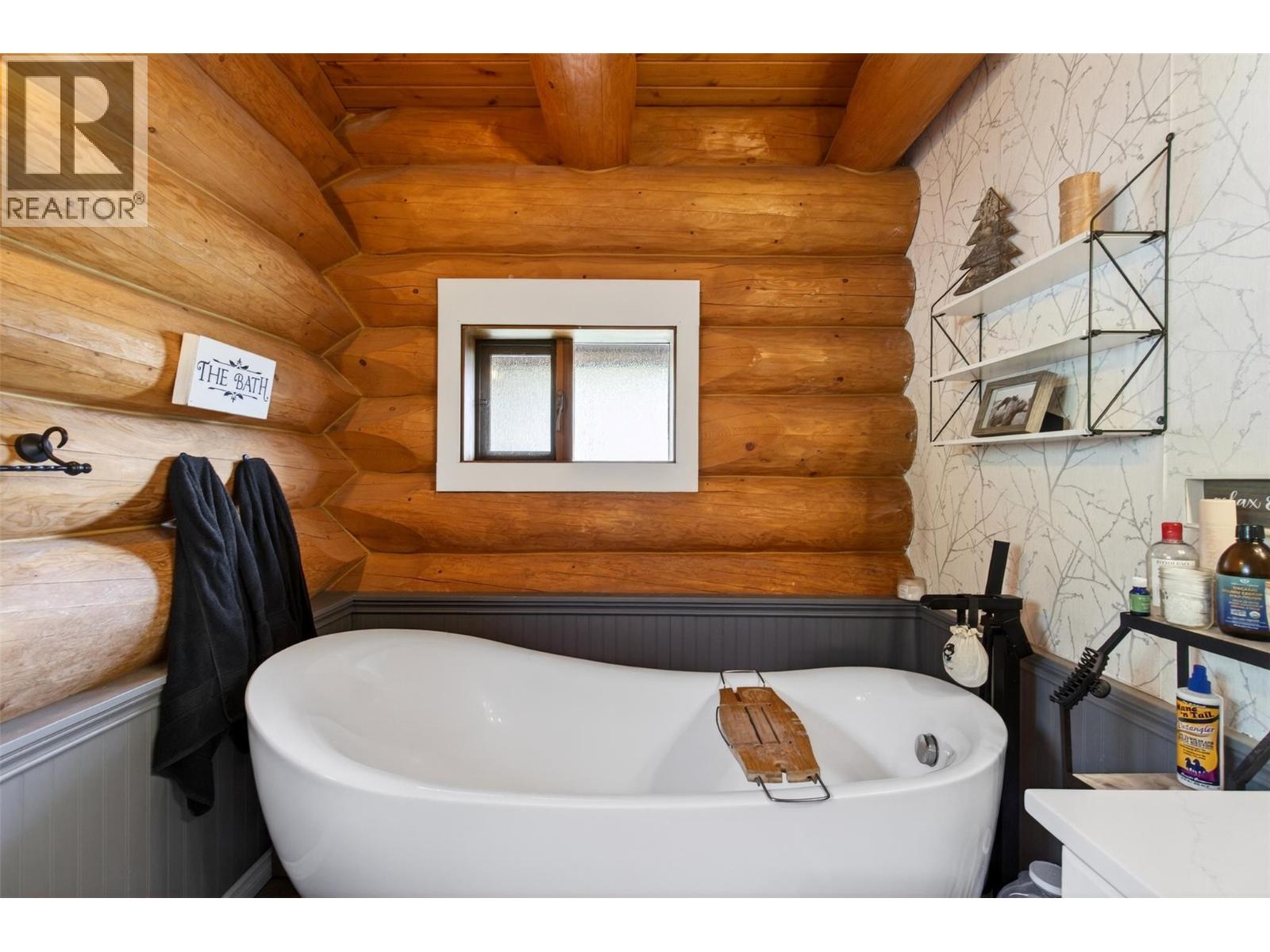 2403 Mount Tuam Crescent, Sorrento, British Columbia  V0E 2W2 - Photo 20 - 10383836