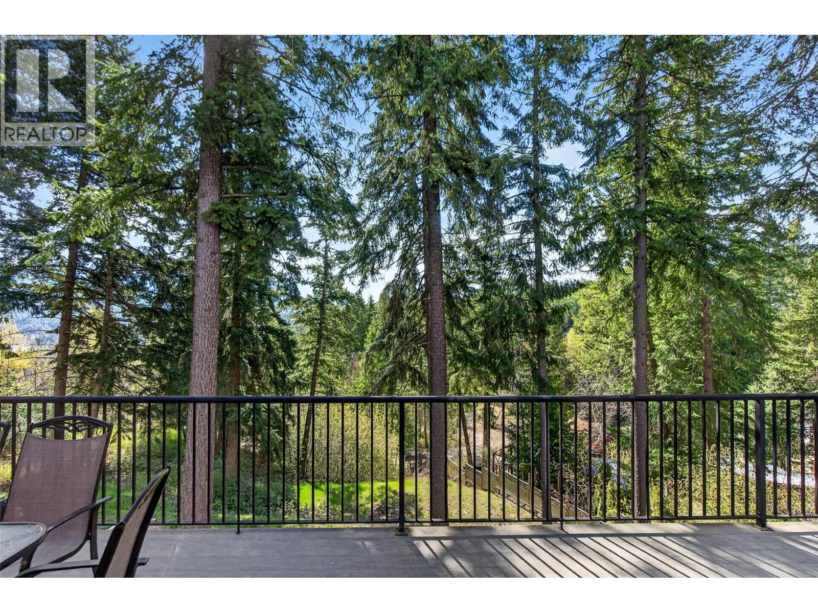 2403 Mount Tuam Crescent, Sorrento, British Columbia  V0E 2W2 - Photo 22 - 10383836
