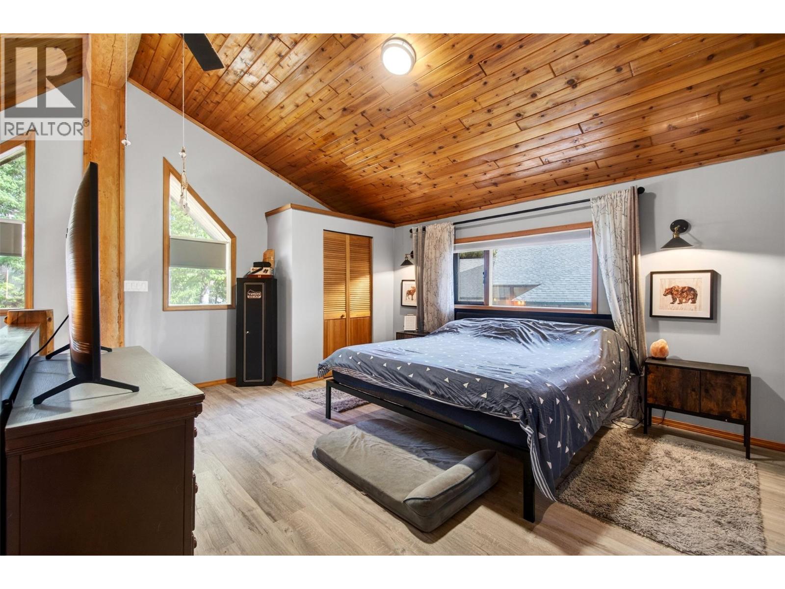 2403 Mount Tuam Crescent, Sorrento, British Columbia  V0E 2W2 - Photo 31 - 10383836