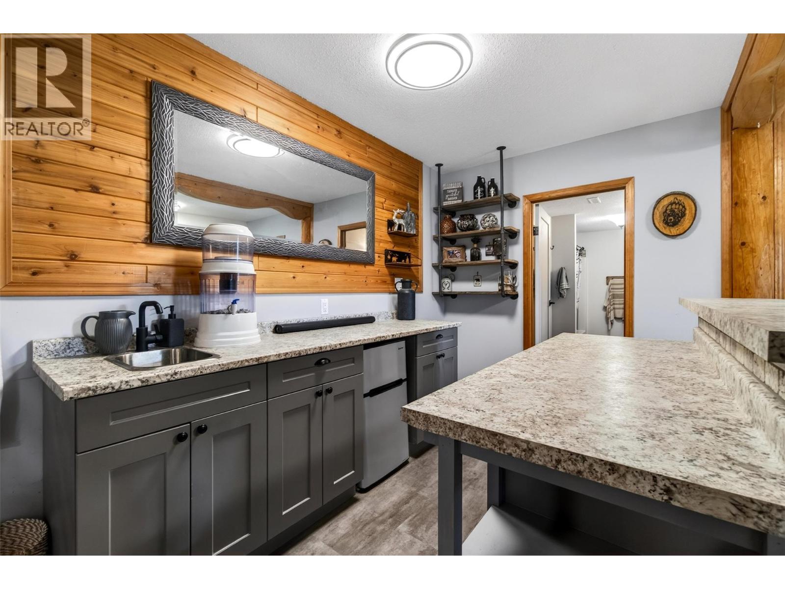 2403 Mount Tuam Crescent, Sorrento, British Columbia  V0E 2W2 - Photo 41 - 10383836