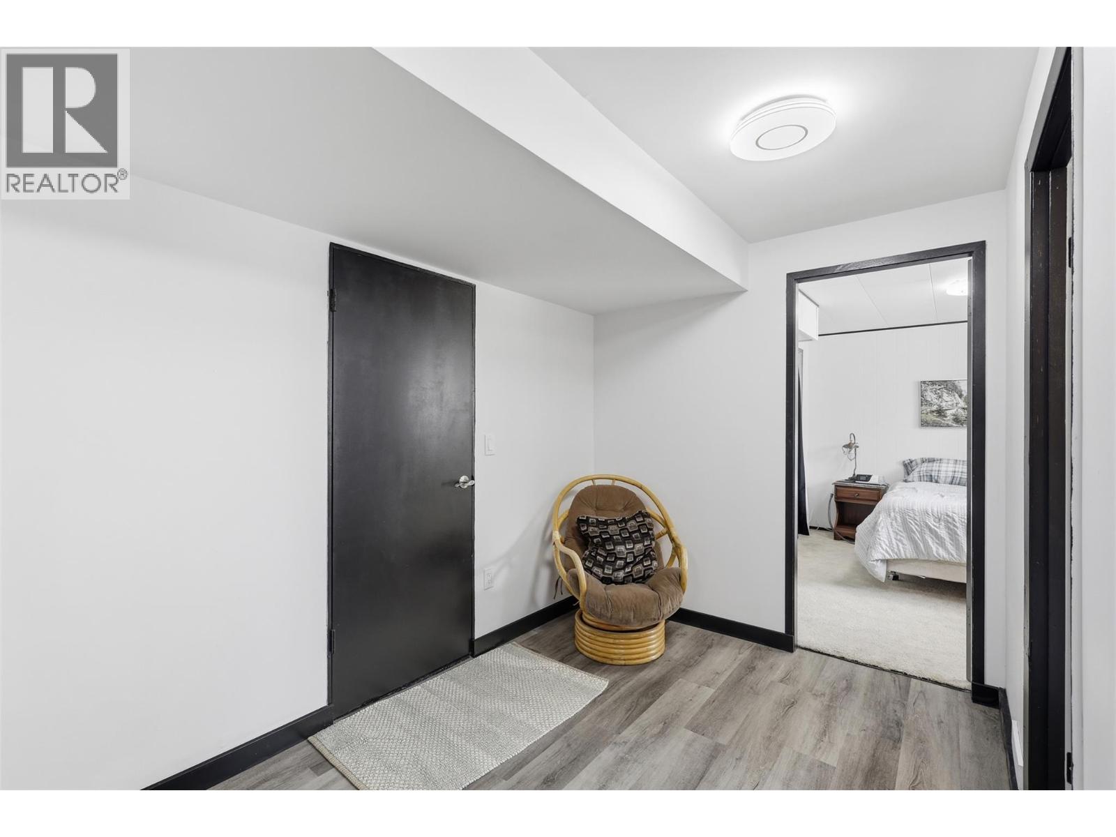 2165 Ponderosa Avenue, Kamloops, British Columbia  V2B 4V8 - Photo 41 - 10383696