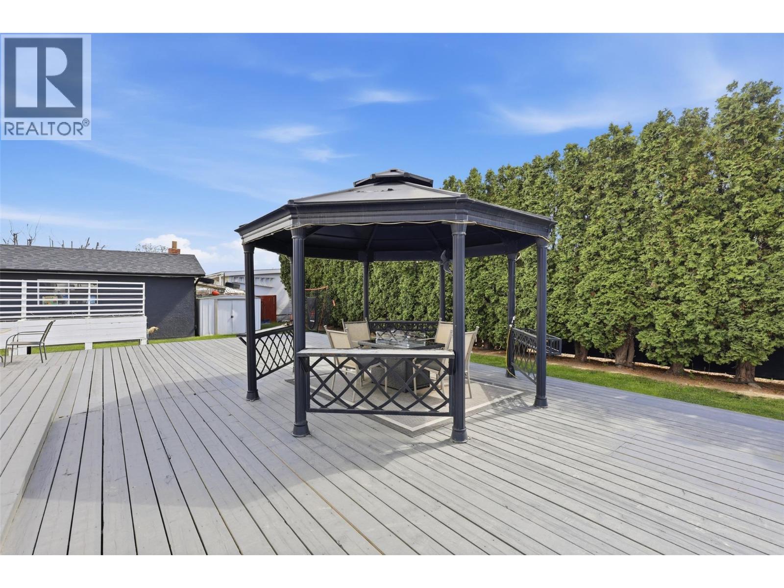 2165 Ponderosa Avenue, Kamloops, British Columbia  V2B 4V8 - Photo 54 - 10383696