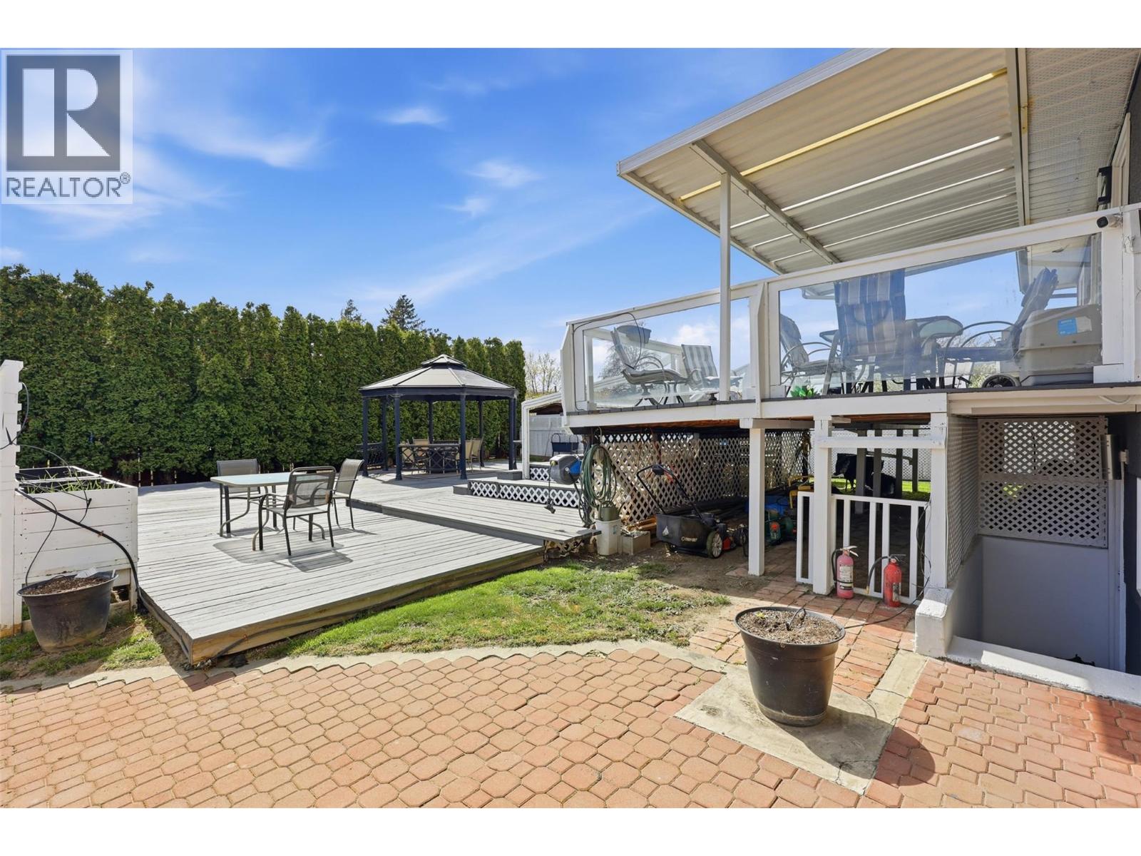 2165 Ponderosa Avenue, Kamloops, British Columbia  V2B 4V8 - Photo 61 - 10383696