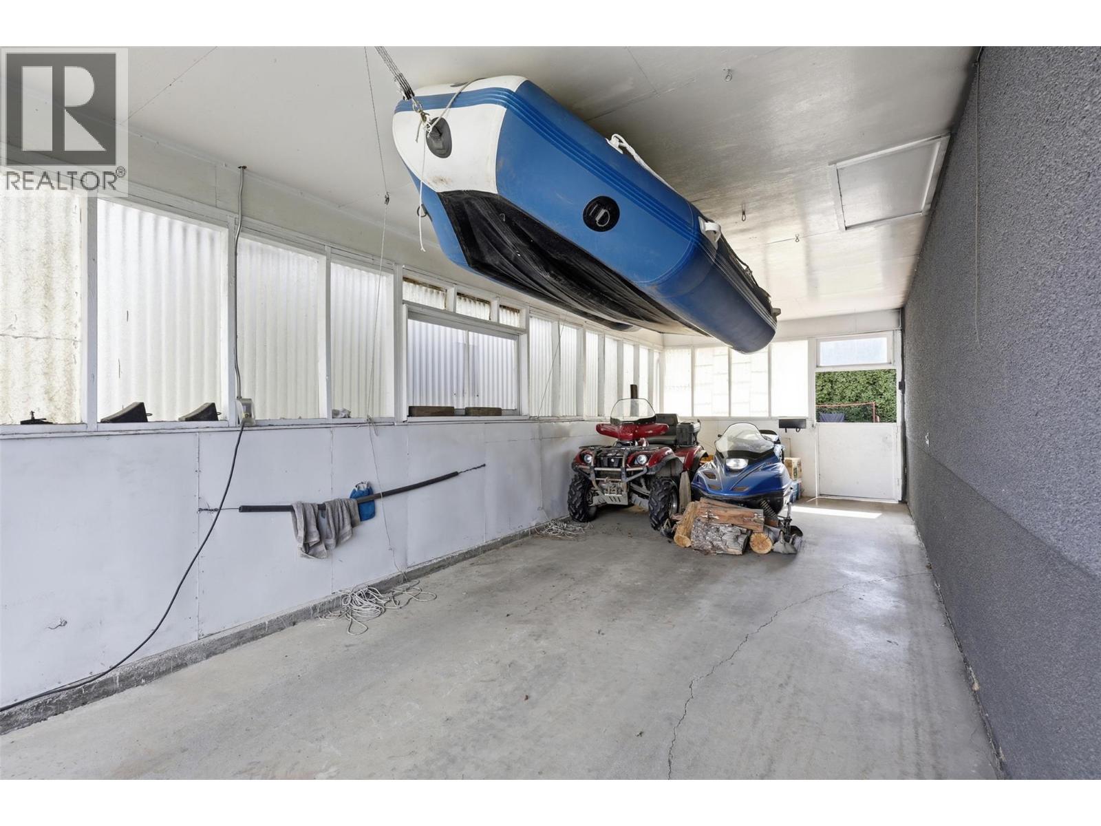 2165 Ponderosa Avenue, Kamloops, British Columbia  V2B 4V8 - Photo 64 - 10383696