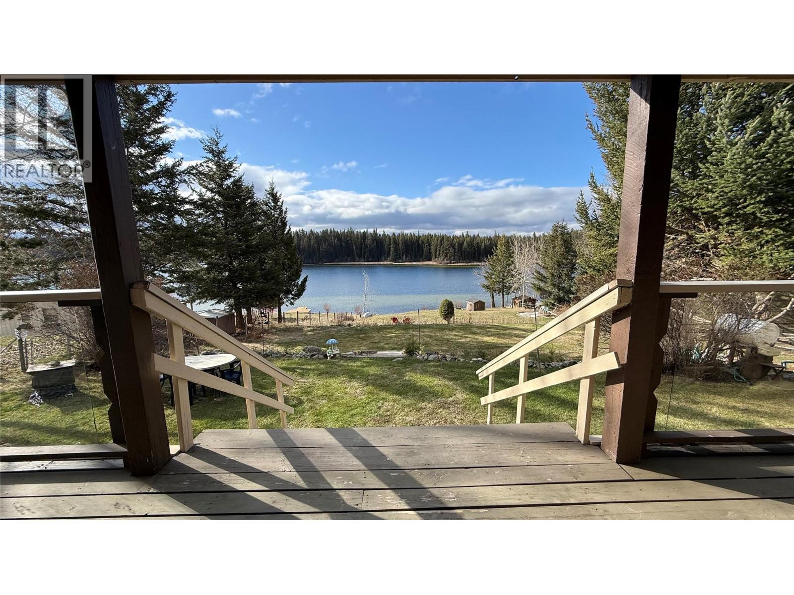 5008 Lauder Road, Merritt, British Columbia  V1K 1B8 - Photo 2 - 10383486