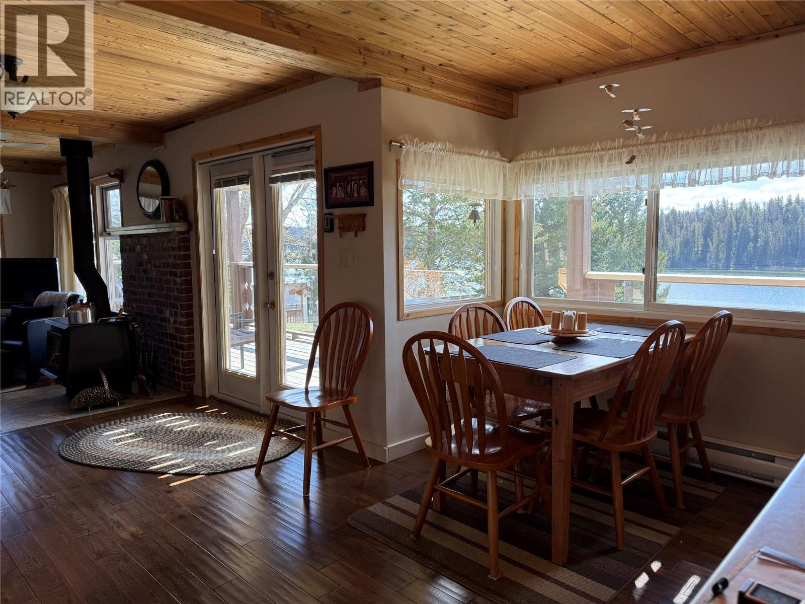 5008 Lauder Road, Merritt, British Columbia  V1K 1B8 - Photo 5 - 10383486