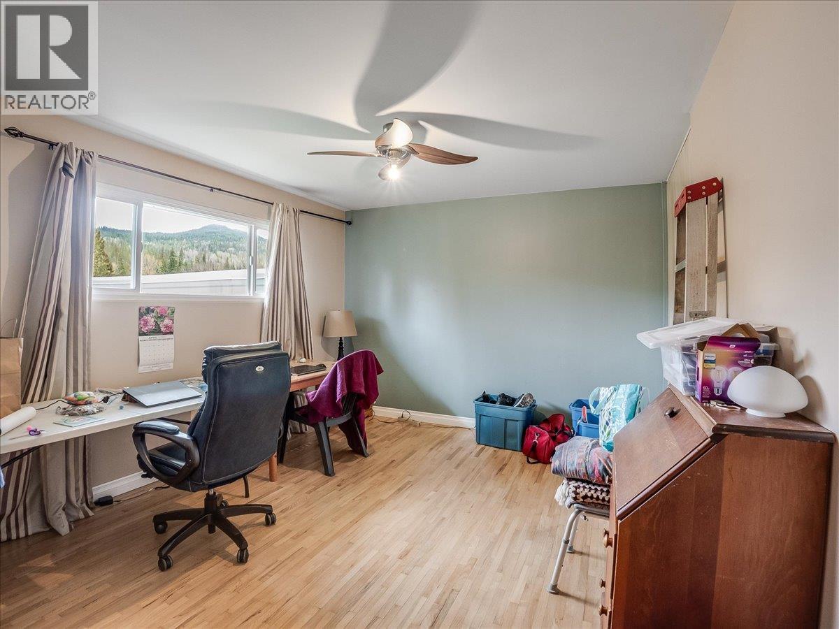 1500 3b Hwy, Fruitvale, British Columbia  V0G 1L1 - Photo 32 - 10384129