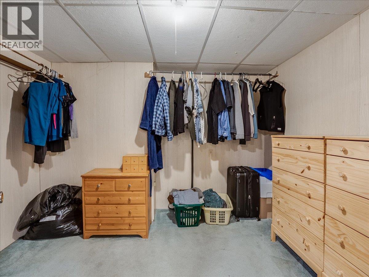 1500 3b Hwy, Fruitvale, British Columbia  V0G 1L1 - Photo 43 - 10384129