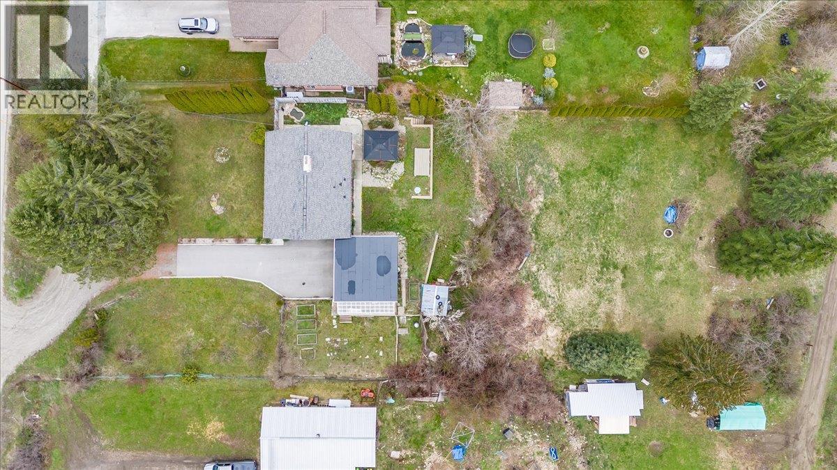 1500 3b Hwy, Fruitvale, British Columbia  V0G 1L1 - Photo 55 - 10384129