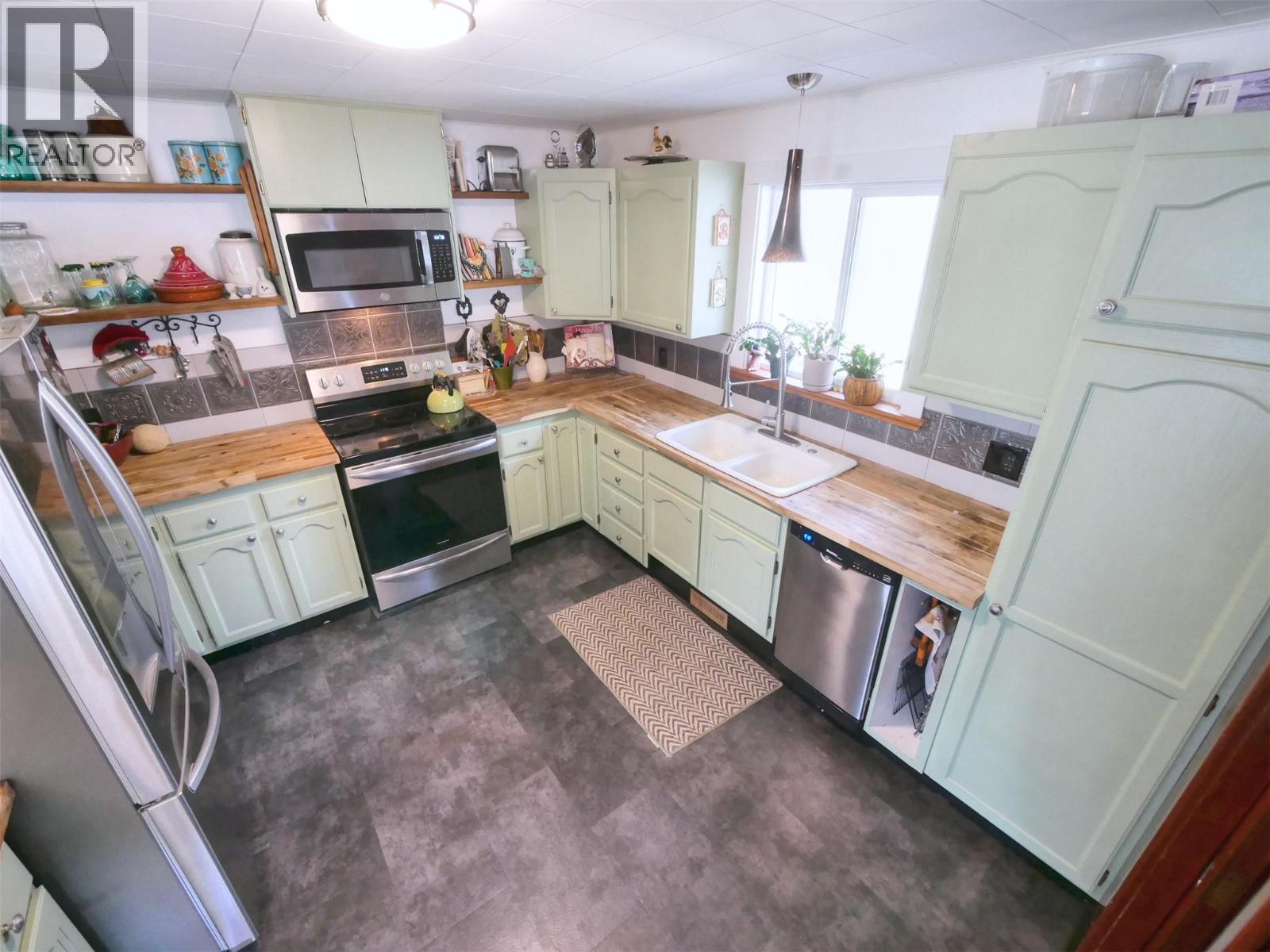 819 Glen Drive, Trail, British Columbia  V1R 1B5 - Photo 4 - 10384083