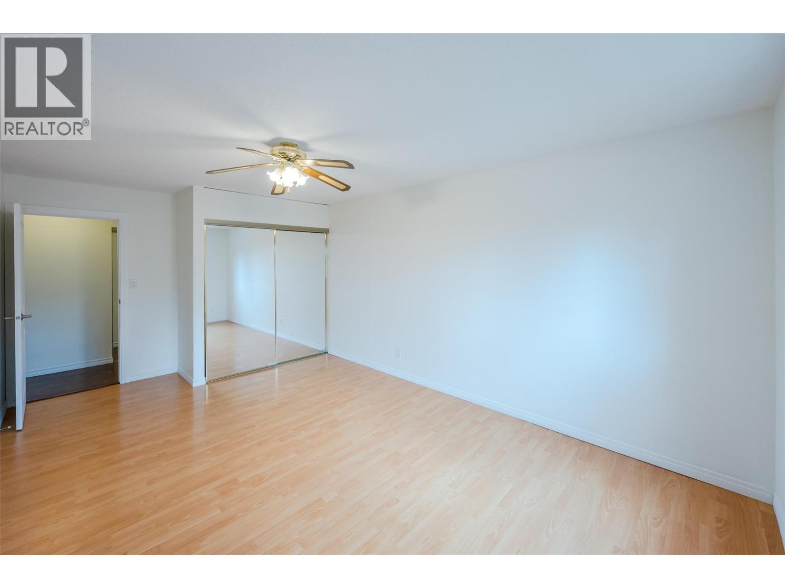 110 Skaha Place Unit# 401, Penticton, British Columbia  V2A 7L1 - Photo 20 - 10384147