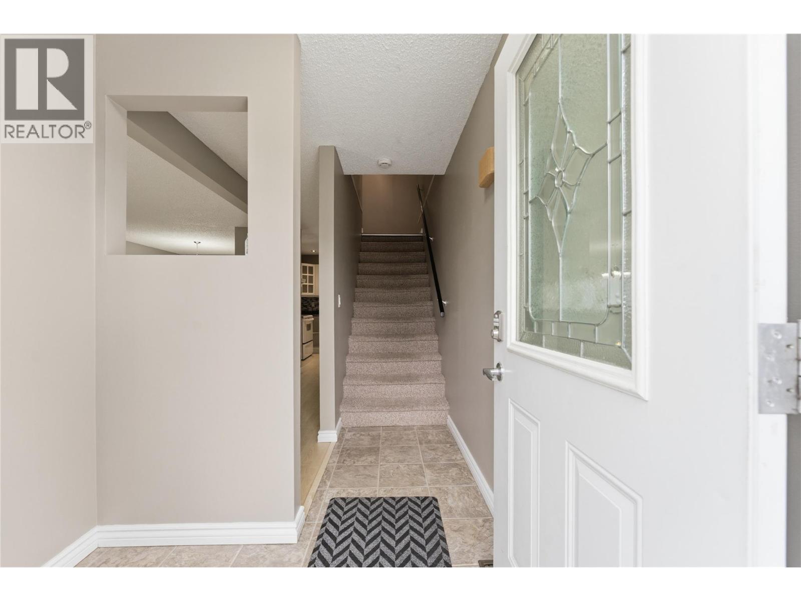 2100 43 Avenue Unit# 205, Vernon, British Columbia  V1T 3K5 - Photo 2 - 10383750