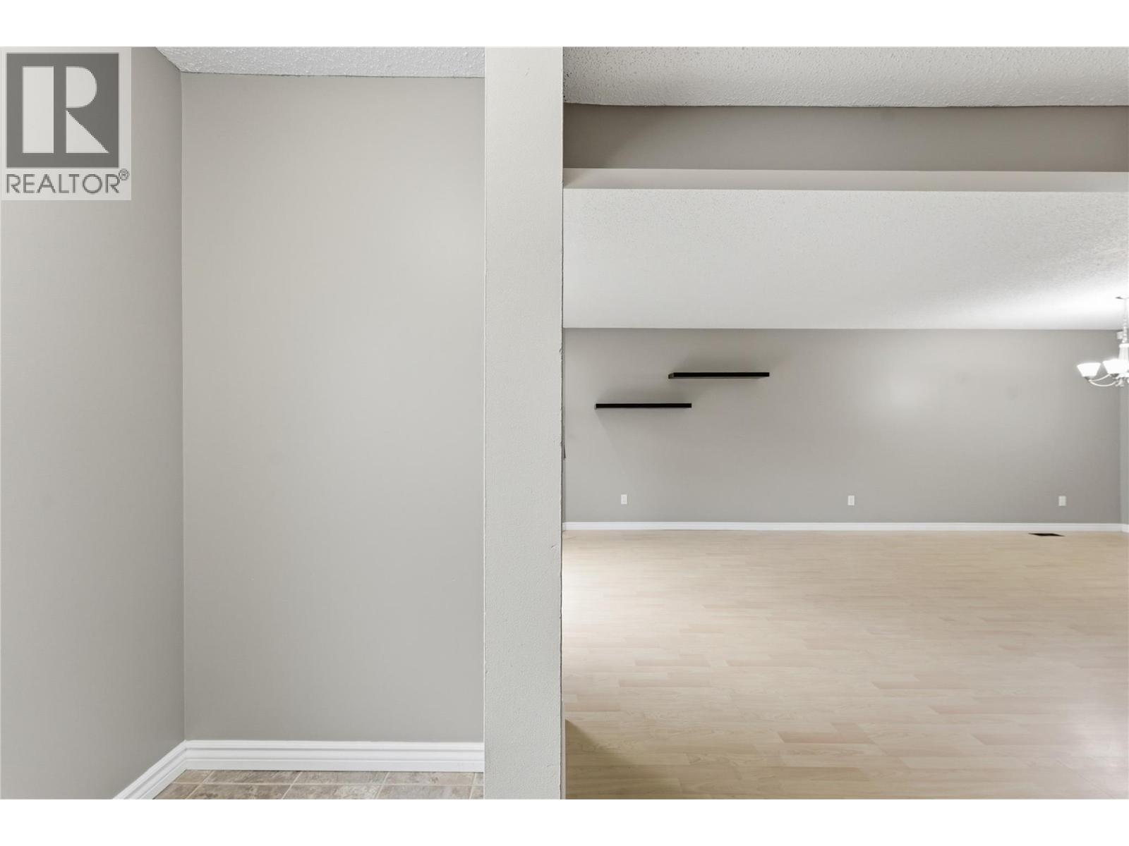 2100 43 Avenue Unit# 205, Vernon, British Columbia  V1T 3K5 - Photo 5 - 10383750