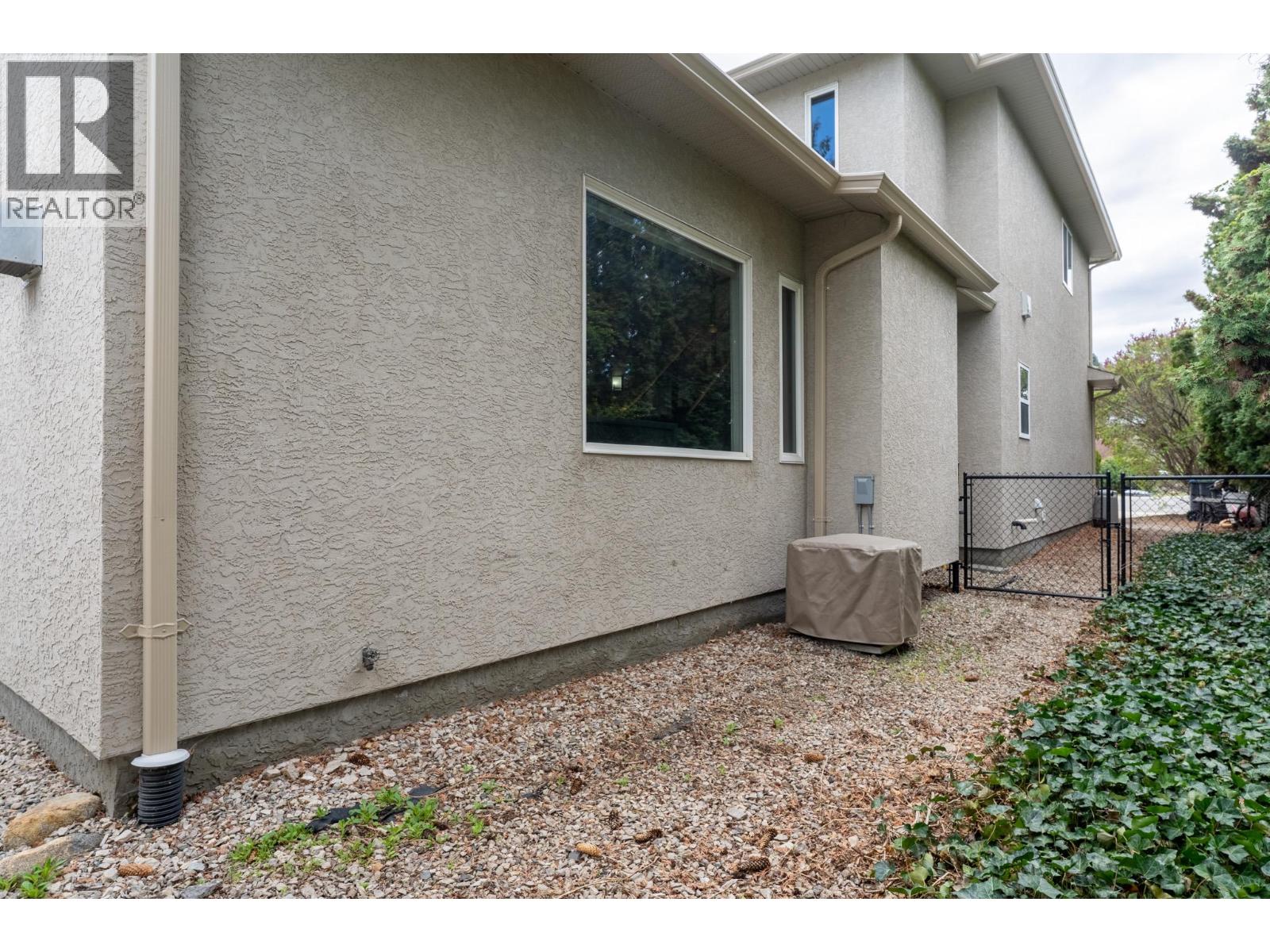 795 Torrs Court, Kelowna, British Columbia  V1W 1B5 - Photo 25 - 10383780