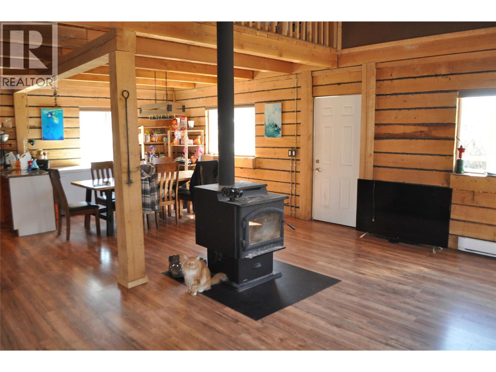 3903 Monte Lake Road, Kamloops, British Columbia  V0E 2N0 - Photo 16 - 10383305