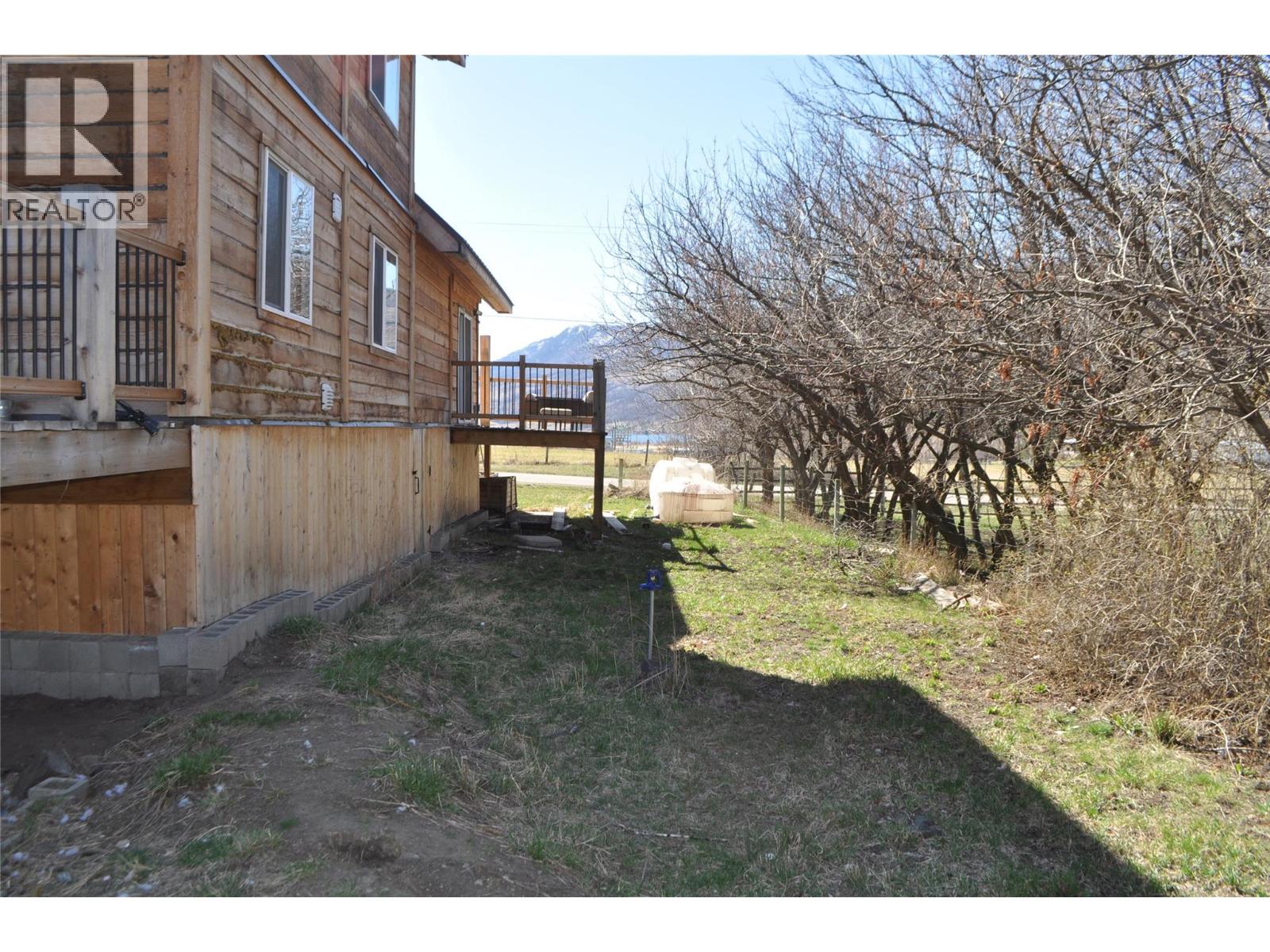 3903 Monte Lake Road, Kamloops, British Columbia  V0E 2N0 - Photo 37 - 10383305