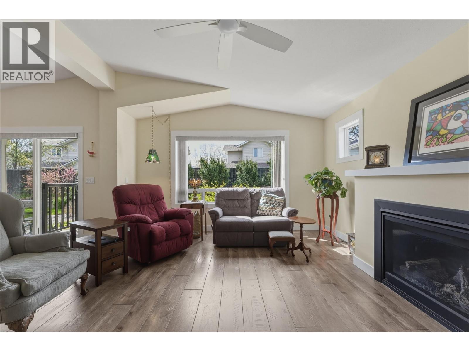 2100 55 Avenue Unit# 20, Vernon, British Columbia  V1T 9Y6 - Photo 4 - 10384039