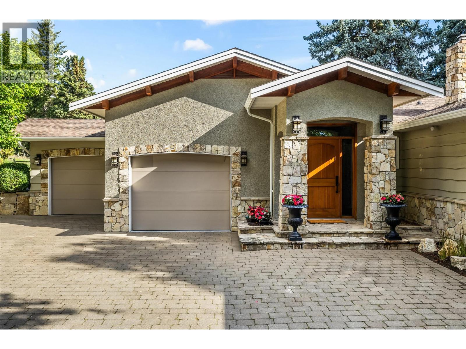 2919 Collens Hill Road, Kelowna, British Columbia  V1Z 1P6 - Photo 3 - 10383805