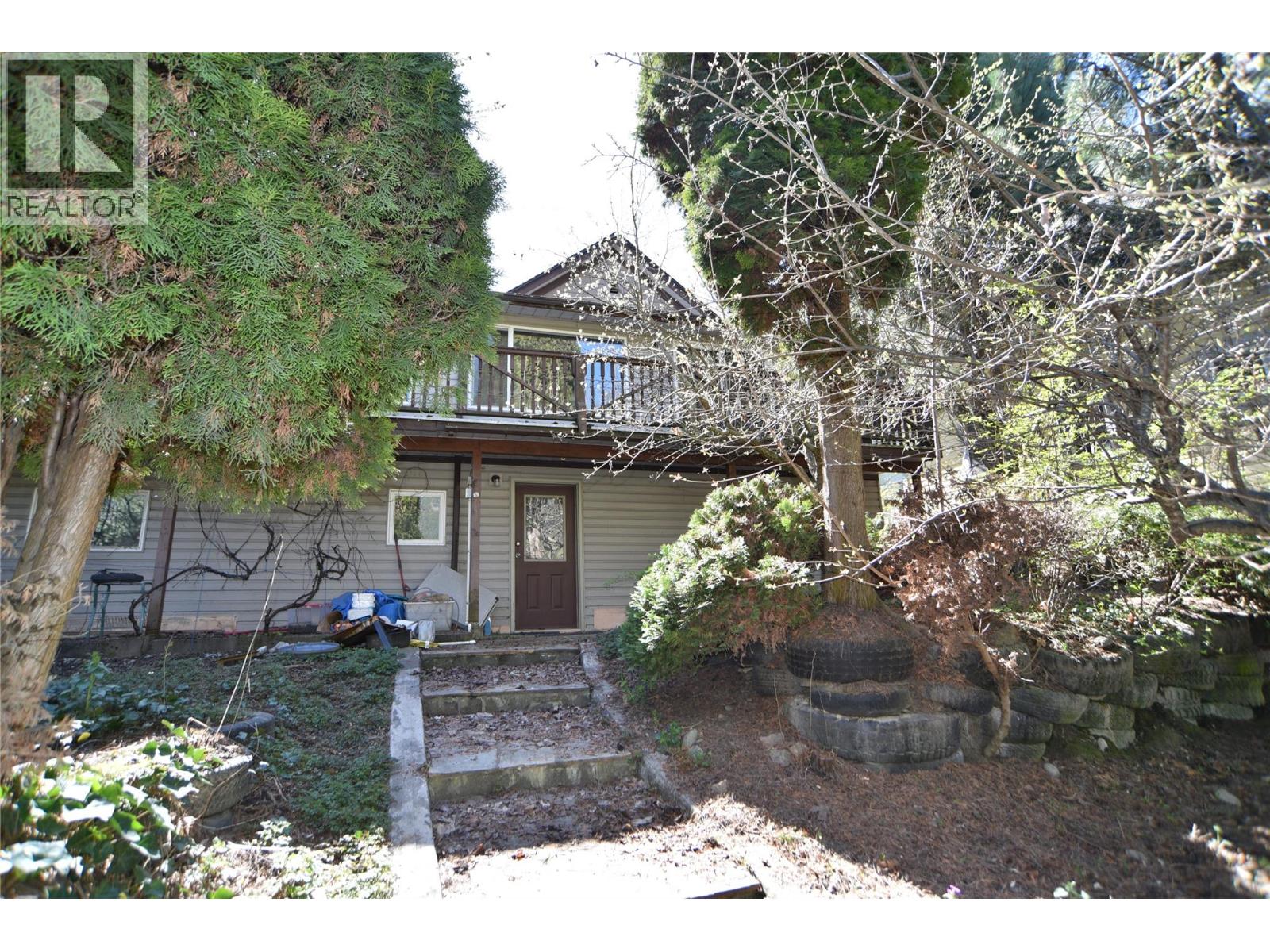 909 Edgewood Avenue, Nelson, British Columbia  V1L 4E1 - Photo 6 - 10383693